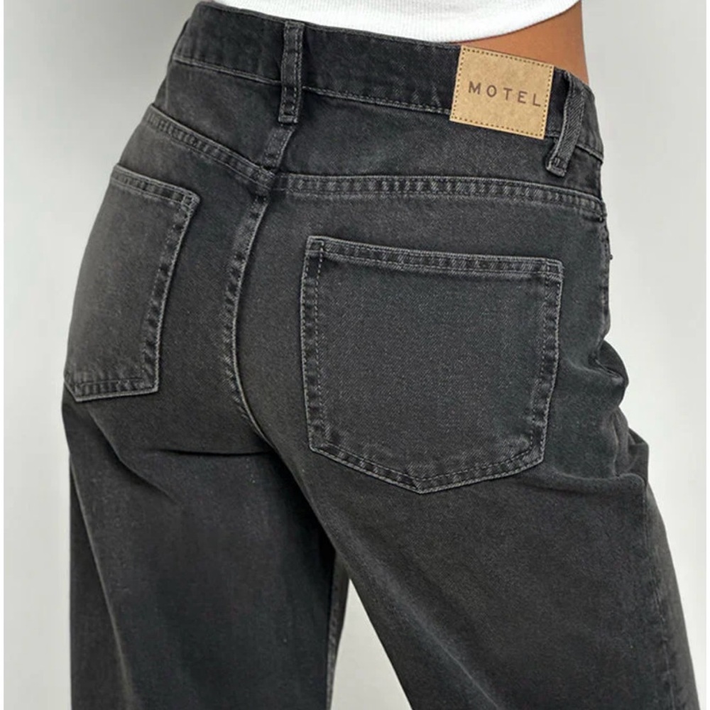 ⭐️NWT Motel Turnup Straight Jeans